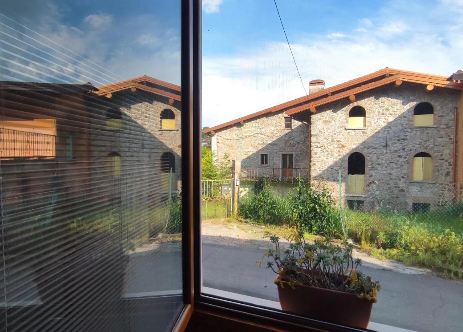 Altrove, Lontano Quanto Basta Villa Soprazocco